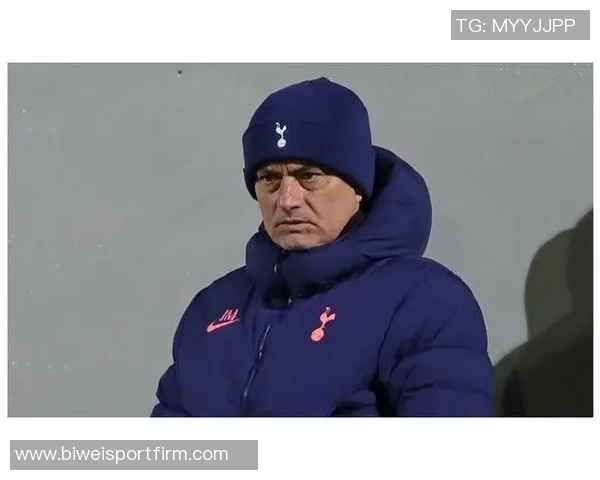 穆里尼奥谈跨年与穿蓝内裤的无所谓态度引发热议